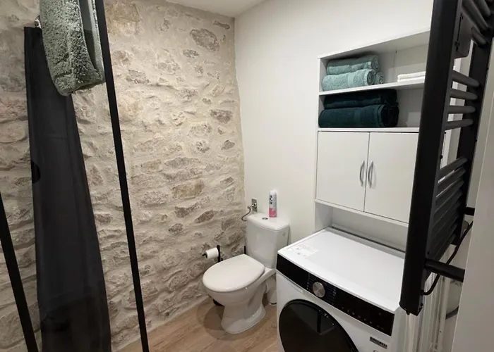 Maison Apartament Cruas